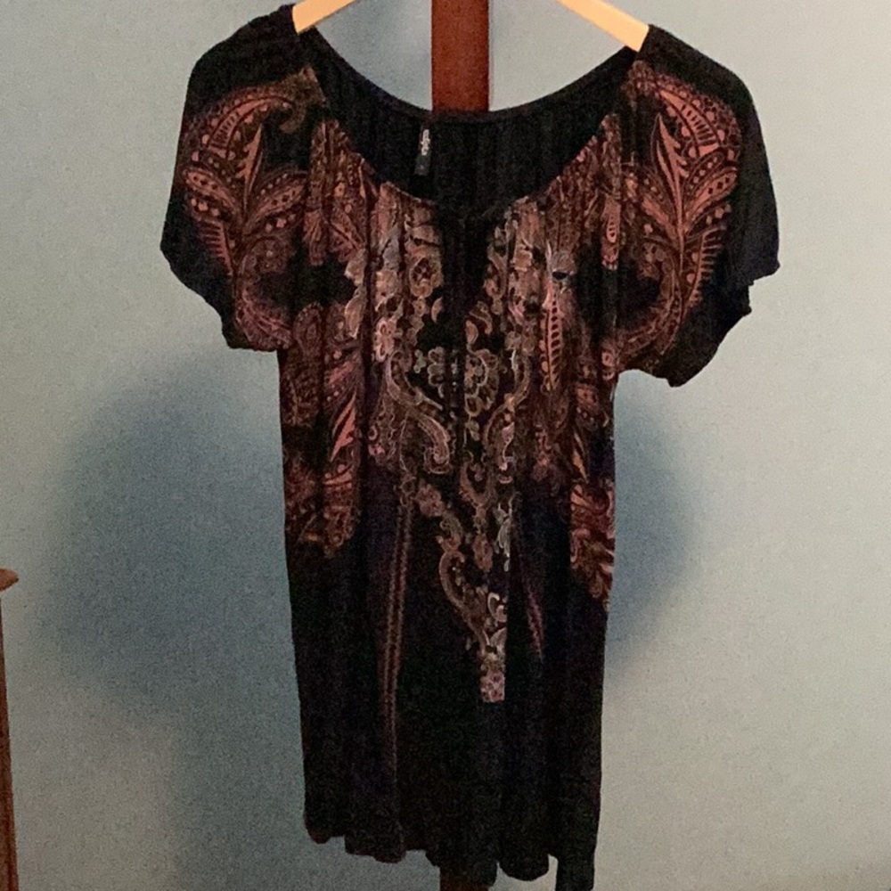 Women's Black and Pink Paisley Top